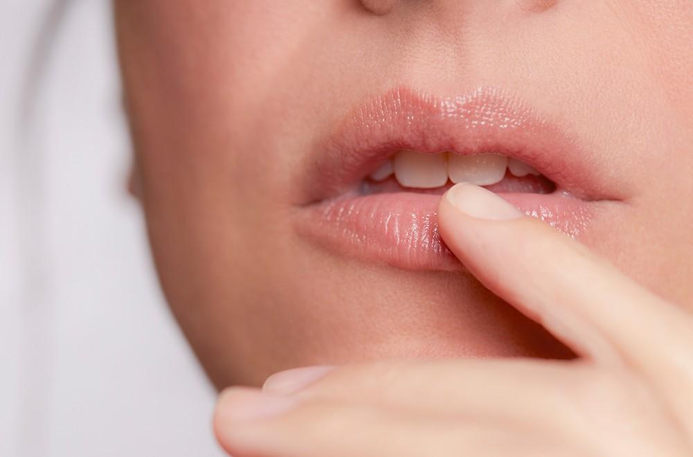 Lip care routine: tips for hydrating dry, chapped & cracked lips